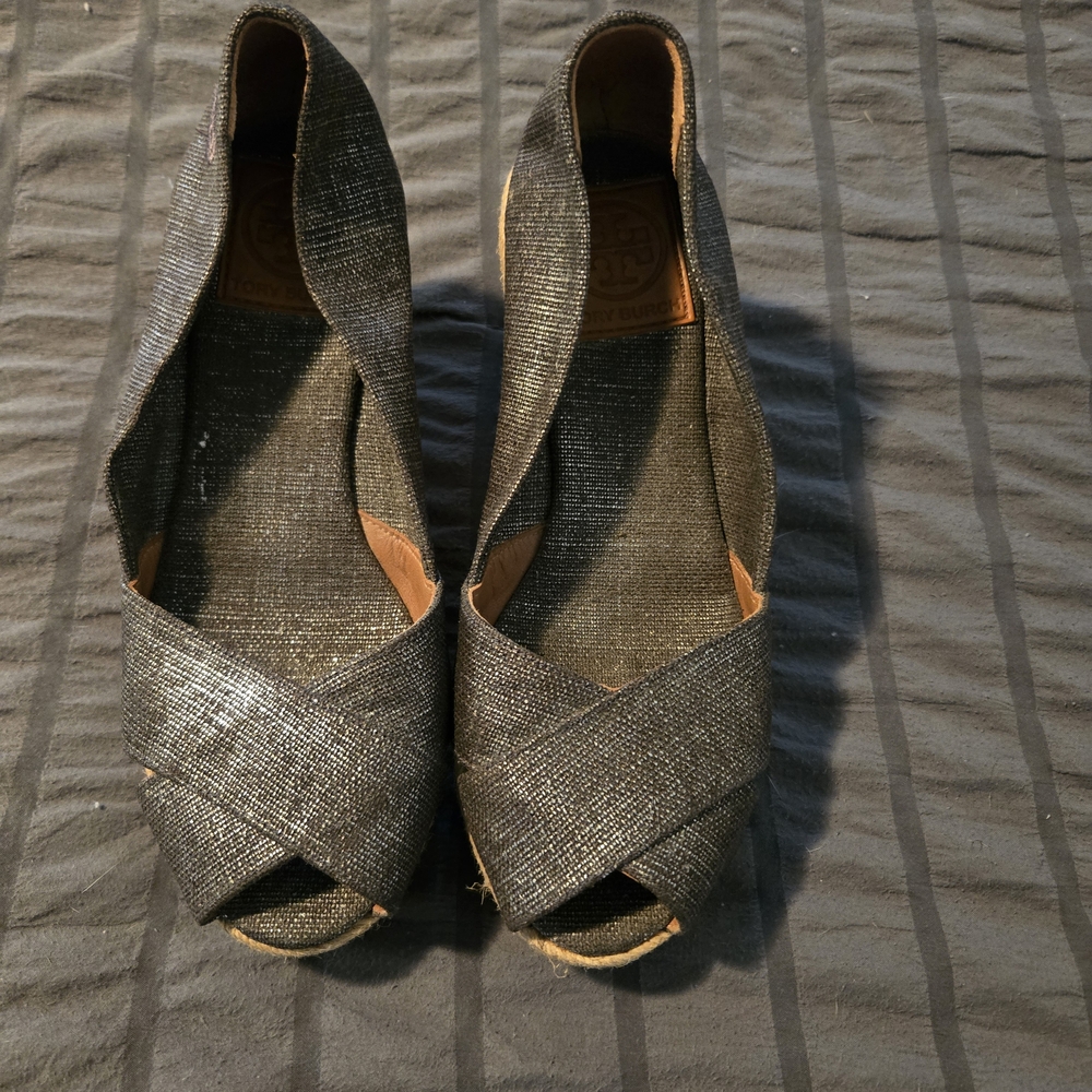 Elegant Women's Open-Toe Shoes